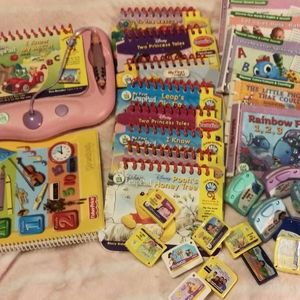 2-Leap Pads with Carry Bags,Cartridges/Books